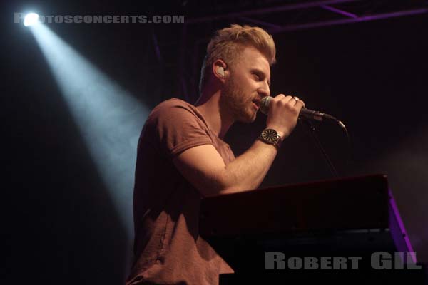 EWERT AND THE TWO DRAGONS - 2015-04-08 - PARIS - La Fleche d'Or - 